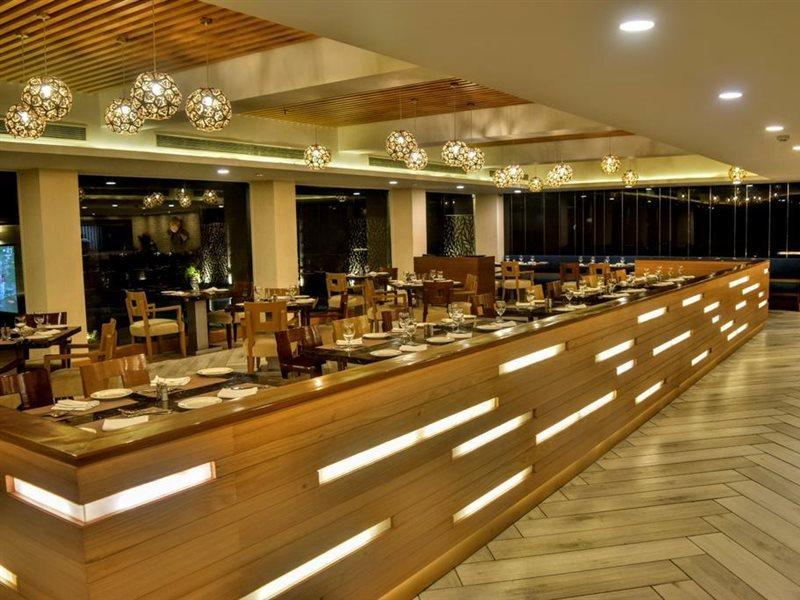 Country Inn & Suites By Radisson Jammu Exterior photo