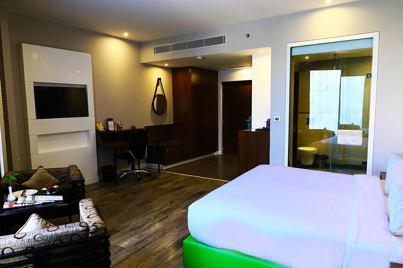 Country Inn & Suites By Radisson Jammu Exterior photo