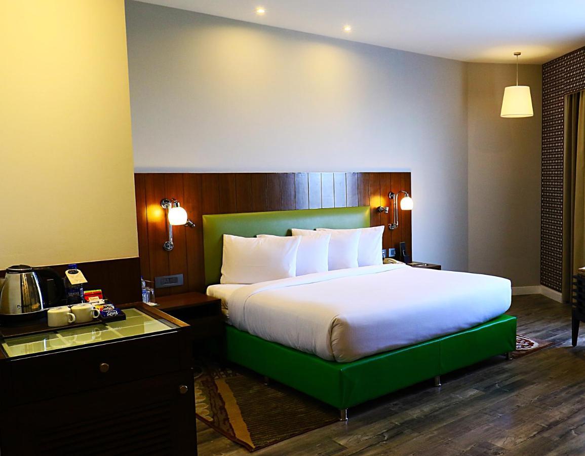 Country Inn & Suites By Radisson Jammu Exterior photo
