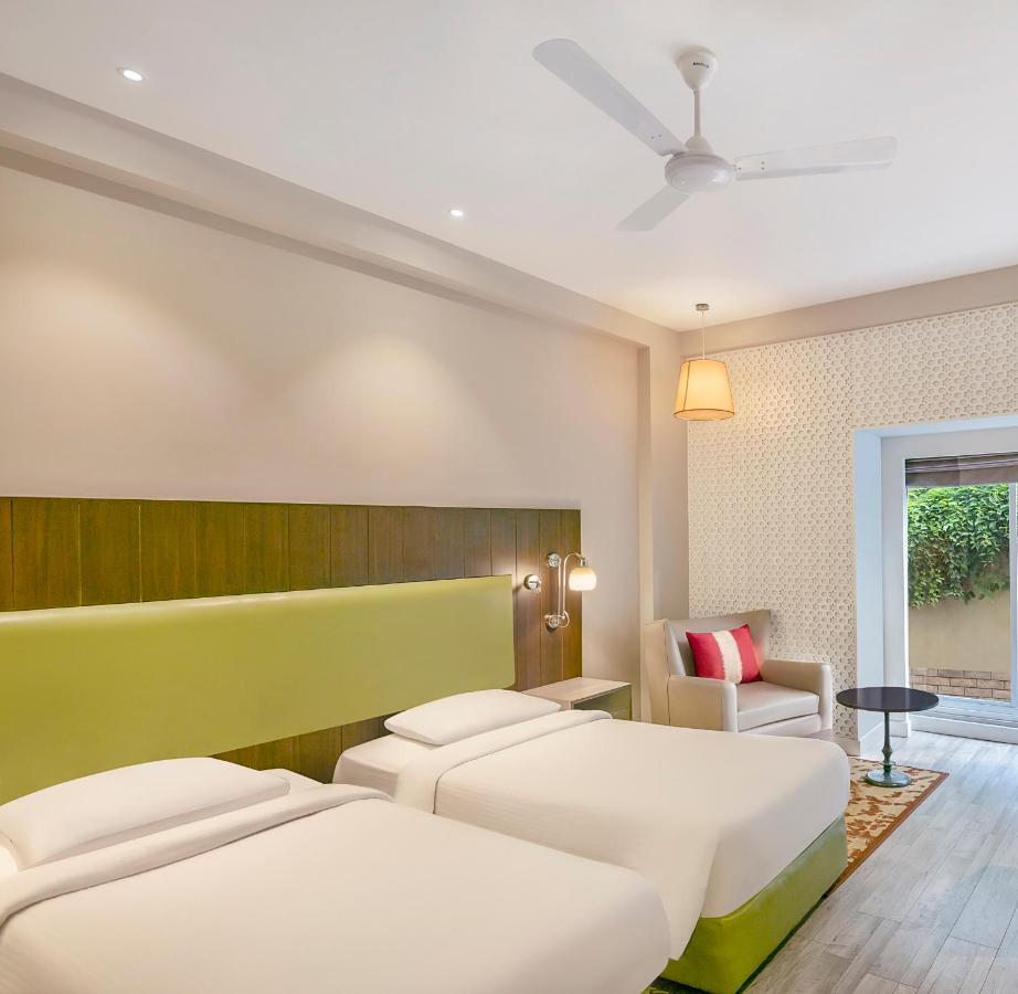 Country Inn & Suites By Radisson Jammu Exterior photo