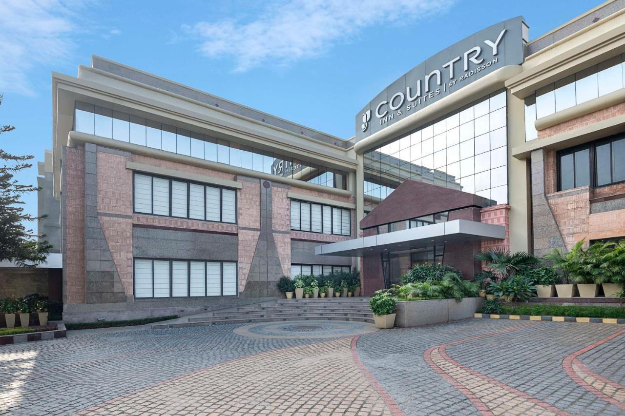 Country Inn & Suites By Radisson Jammu Exterior photo