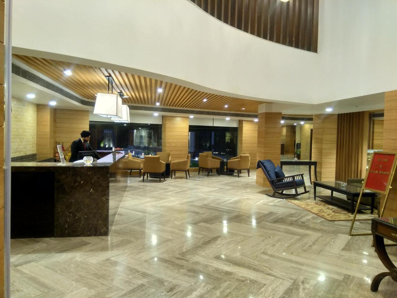 Country Inn & Suites By Radisson Jammu Exterior photo