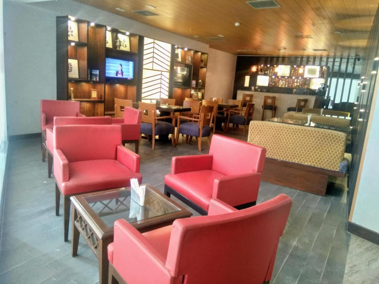 Country Inn & Suites By Radisson Jammu Exterior photo