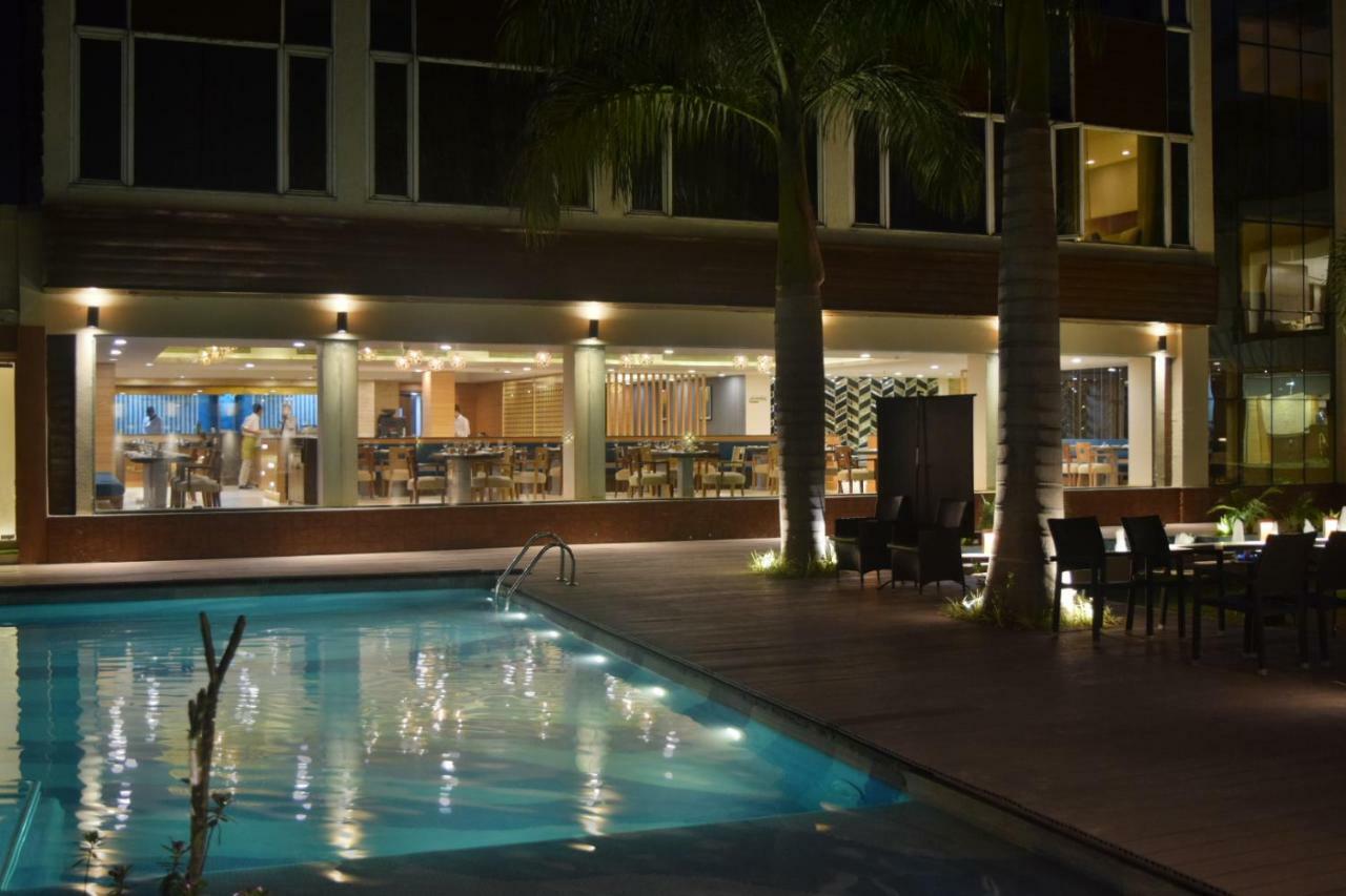 Country Inn & Suites By Radisson Jammu Exterior photo
